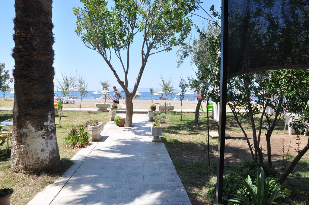 Dikelya Hotel Dikili Exterior foto